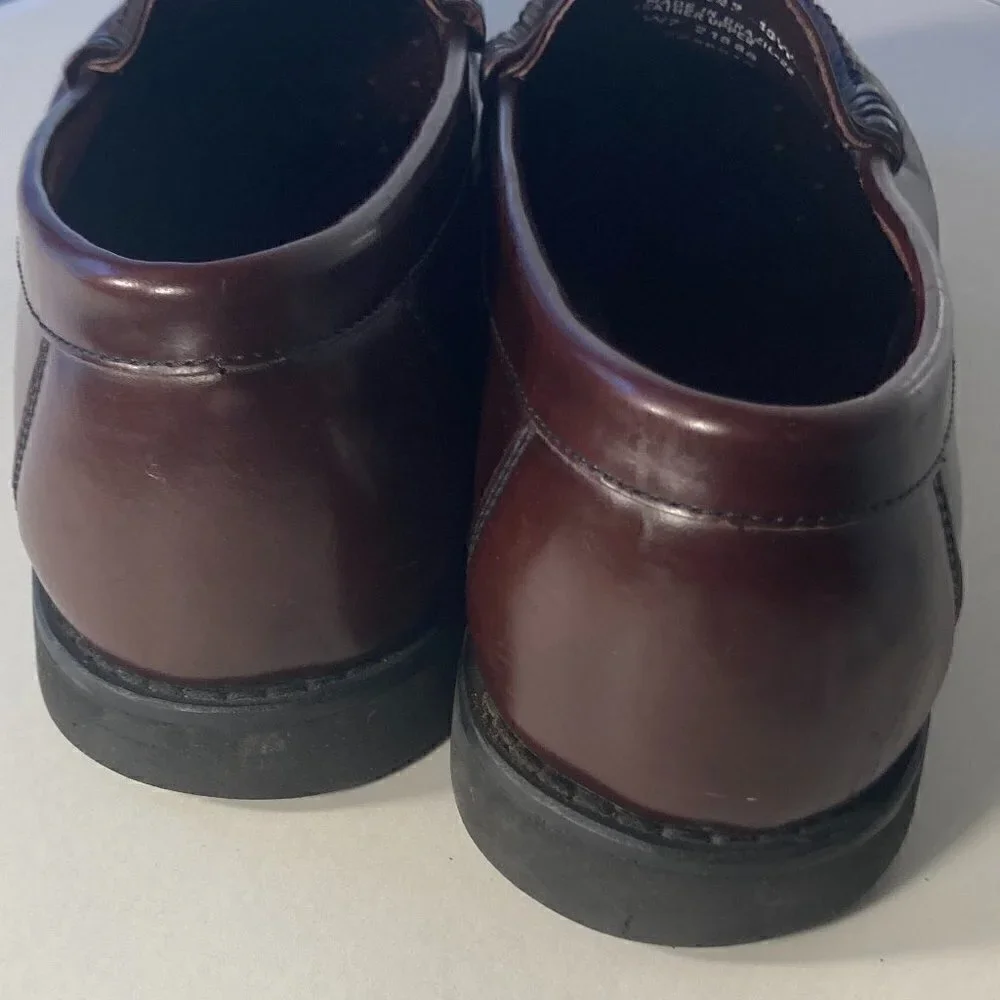 Rockport SZ 10 W Classic Cordovan brown genuine hand sewn leather penny loafers